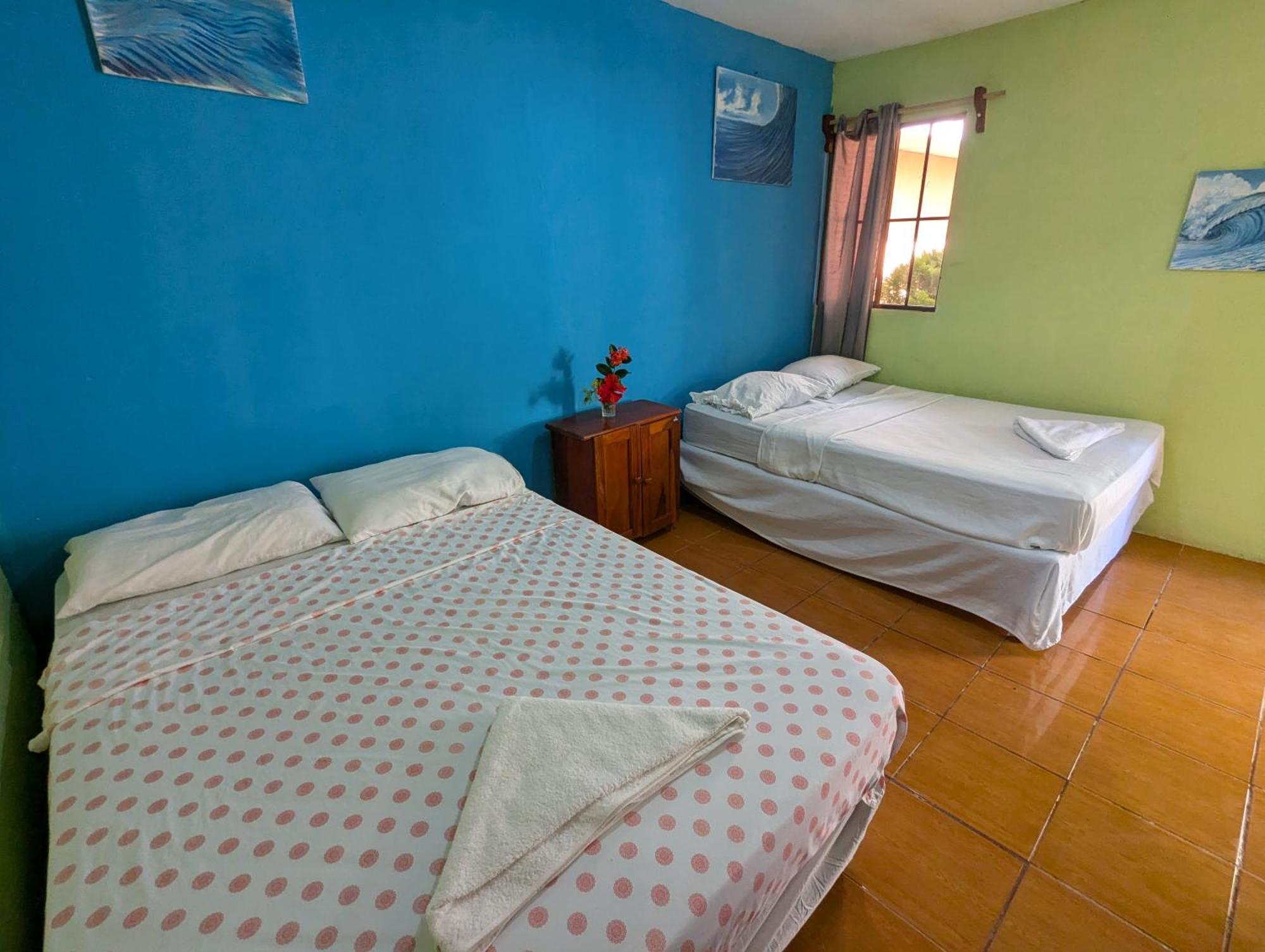 Chill Garrobo El Gigante Quarto foto