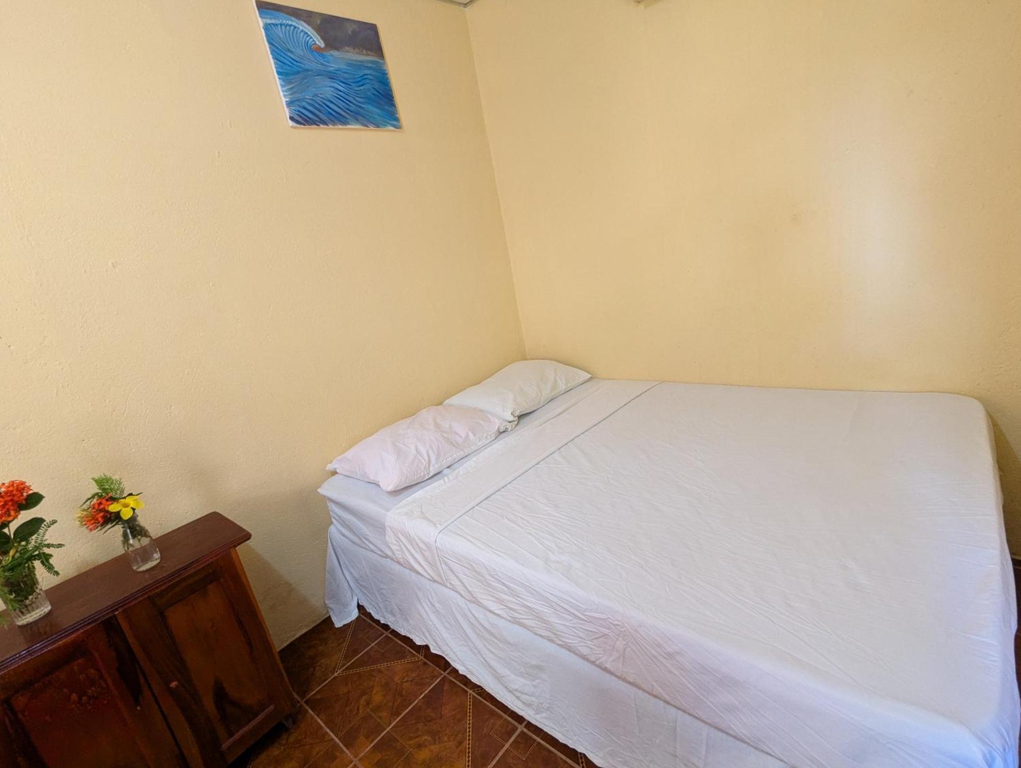Chill Garrobo El Gigante Quarto foto